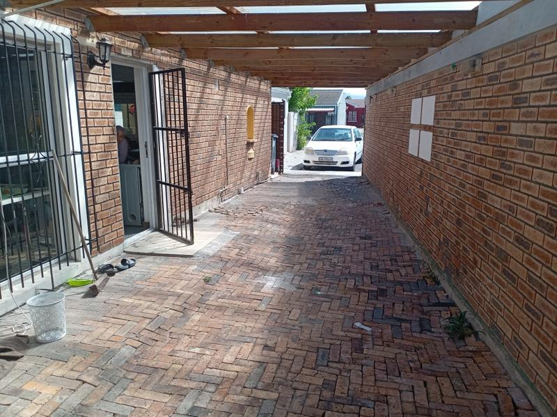 3 Bedroom Property for Sale in Strandfontein Western Cape